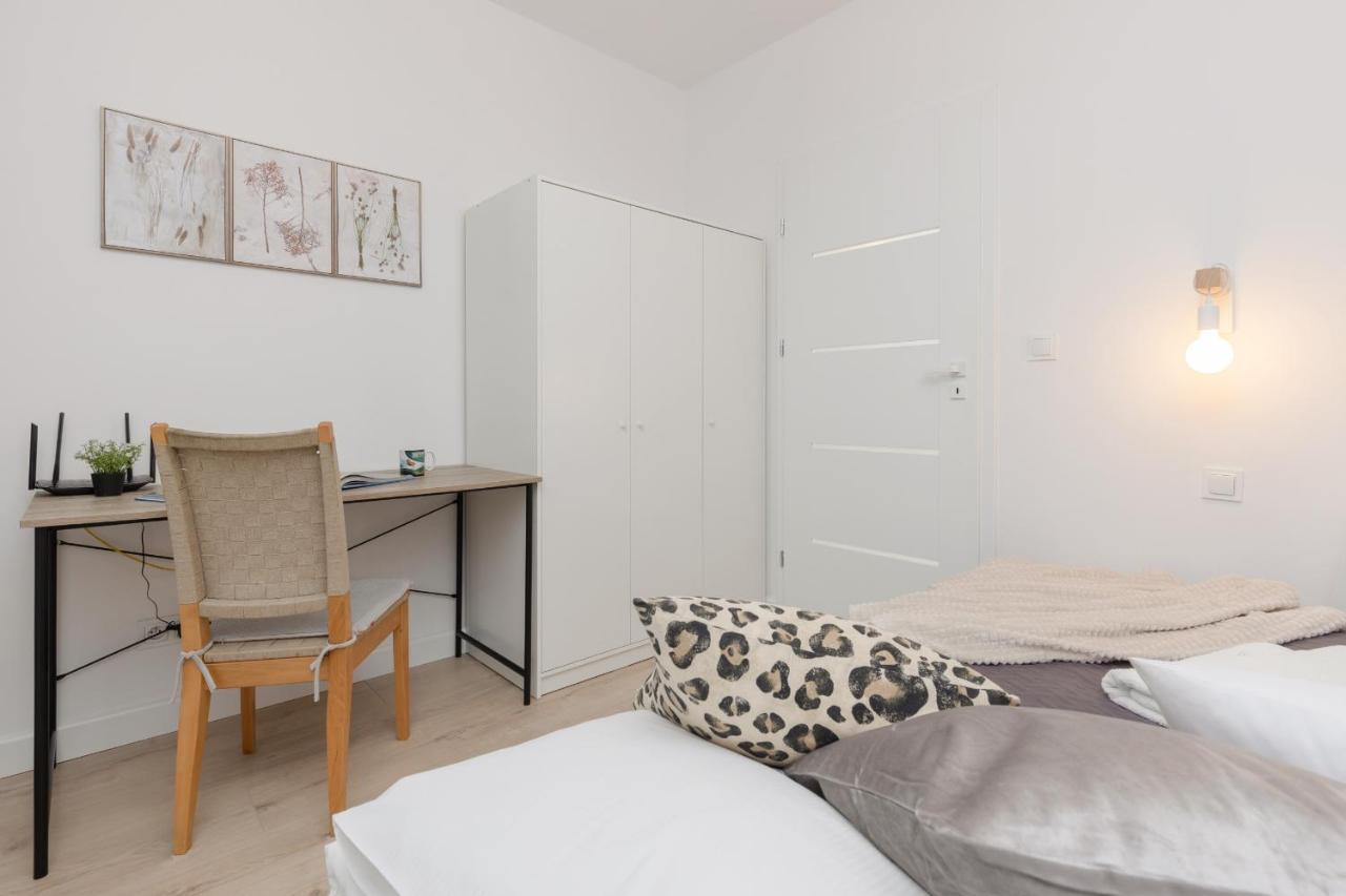 Warsaw Piaseczno Peaceful Apartment Cichej Laki By Noclegi Renters Eksteriør bilde